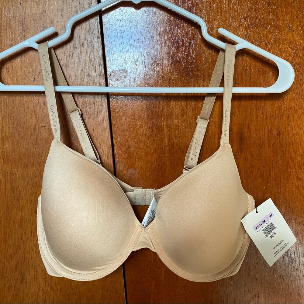 Nwt Calvin Klein Convertible Strap Lightly Lined QP1500O Demi Bra Size 34D